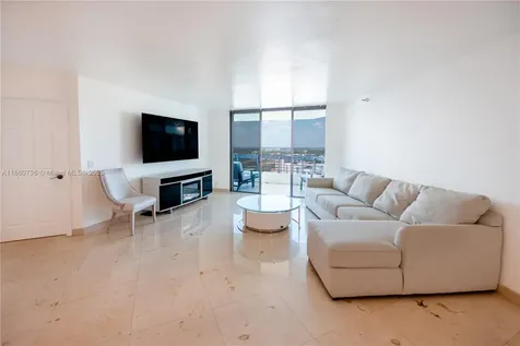 3500 Mystic Pointe Drive Aventura FL 33180