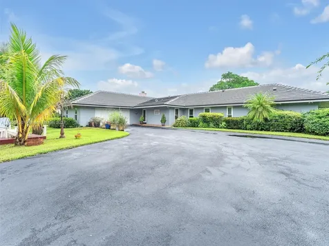 1751 SW 136th Avenue Davie FL 33325