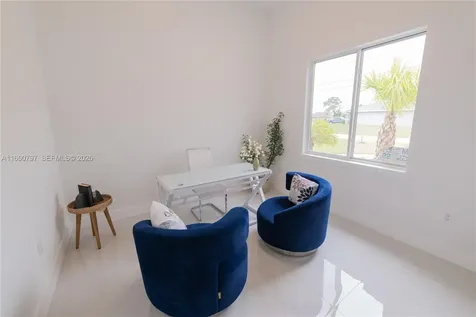 1528 SW 15th Avenue Cape Coral FL 33991