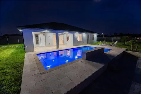 1528 SW 15th Avenue Cape Coral FL 33991