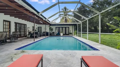 7425 SW 126th Street Pinecrest FL 33156