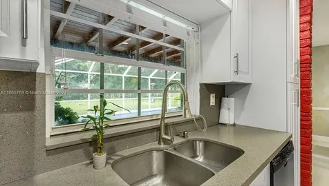 7425 SW 126th Street Pinecrest FL 33156