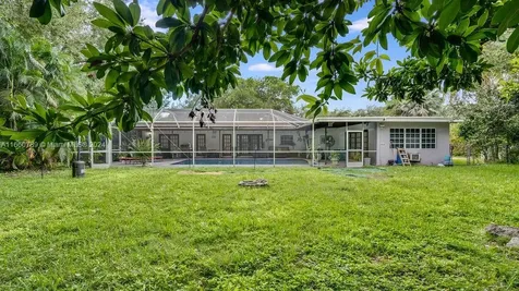 7425 SW 126th Street Pinecrest FL 33156