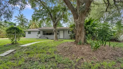7425 SW 126th Street Pinecrest FL 33156