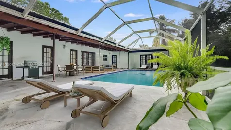 7425 SW 126th Street Pinecrest FL 33156