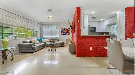 7425 SW 126th Street Pinecrest FL 33156