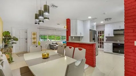 7425 SW 126th Street Pinecrest FL 33156
