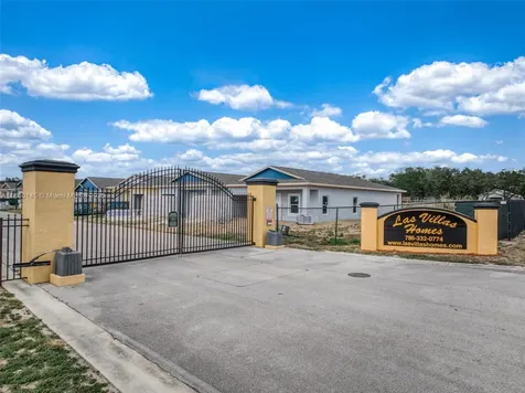 1439 Las Villas Boulevard Sebring FL 33870