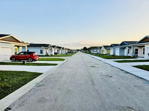 1439 Las Villas Boulevard Sebring FL 33870