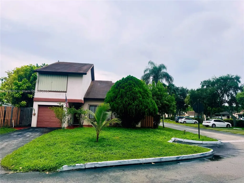 14795 SW 97th Terrace Miami FL 33196