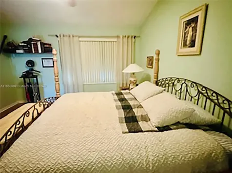 14795 SW 97th Terrace Miami FL 33196