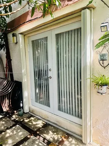 14795 SW 97th Terrace Miami FL 33196