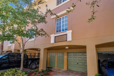 2965 NE 185th Street Aventura FL 33180