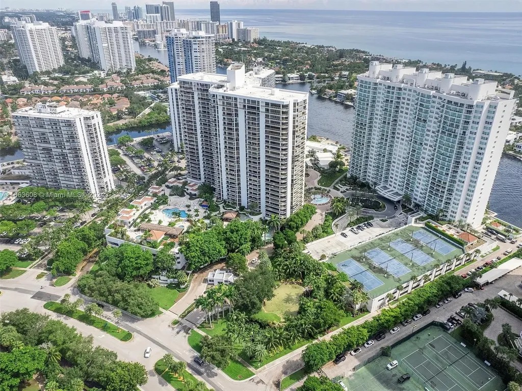 20281 E Country Club Drive Aventura FL 33180