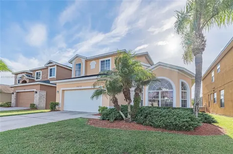 1073 Tourmaline Drive Kissimmee FL 34746