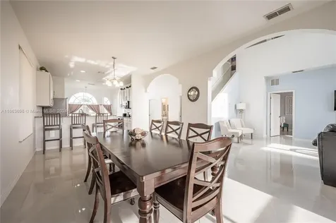 1073 Tourmaline Drive Kissimmee FL 34746