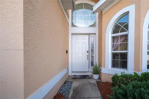 1073 Tourmaline Drive Kissimmee FL 34746