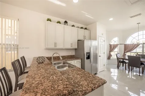 1073 Tourmaline Drive Kissimmee FL 34746