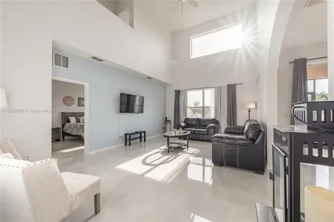 1073 Tourmaline Drive Kissimmee FL 34746
