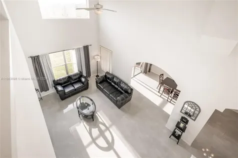 1073 Tourmaline Drive Kissimmee FL 34746