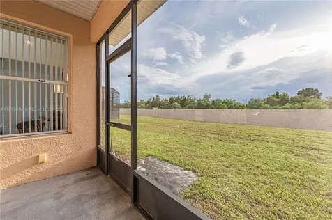 1073 Tourmaline Drive Kissimmee FL 34746