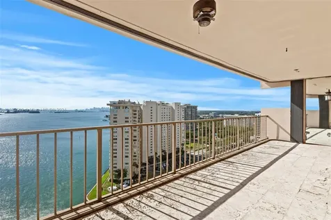 1800 NE 114th Street Miami FL 33181