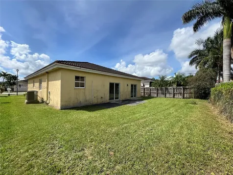 4273 NE 16th Street Homestead FL 33033