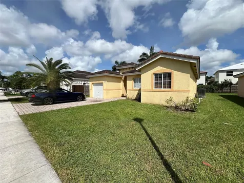 4273 NE 16th Street Homestead FL 33033