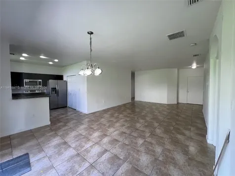 4273 NE 16th Street Homestead FL 33033