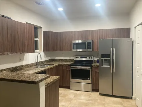 4273 NE 16th Street Homestead FL 33033