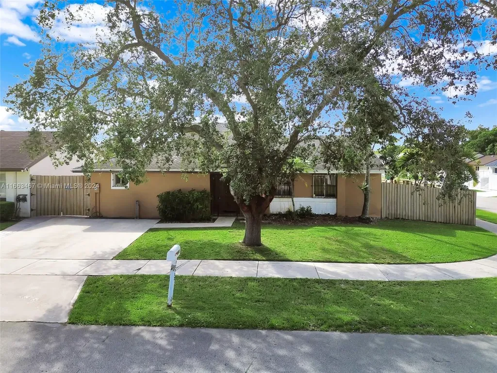 12332 SW 202nd Terrace Miami FL 33177