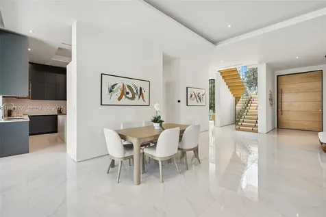4430 Nautilus Drive Miami Beach FL 33140