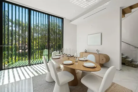 4430 Nautilus Drive Miami Beach FL 33140