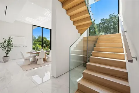 4430 Nautilus Drive Miami Beach FL 33140