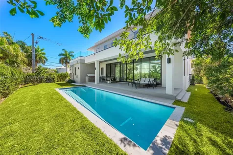 4430 Nautilus Drive Miami Beach FL 33140