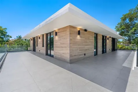 4430 Nautilus Drive Miami Beach FL 33140
