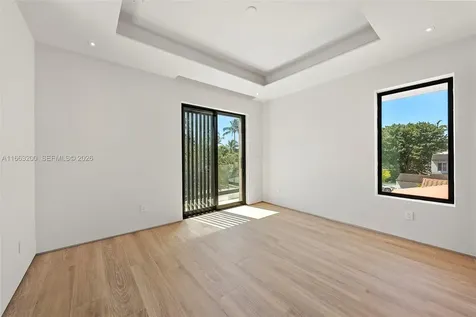 4430 Nautilus Drive Miami Beach FL 33140