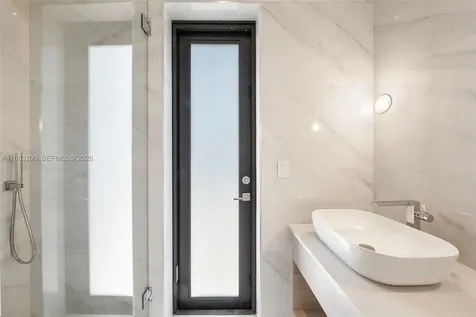 4430 Nautilus Drive Miami Beach FL 33140