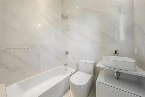 4430 Nautilus Drive Miami Beach FL 33140
