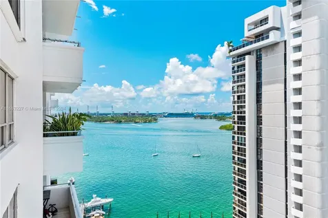 11 Island Avenue Miami Beach FL 33139