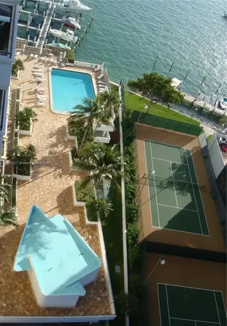11 Island Avenue Miami Beach FL 33139