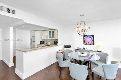 11 Island Avenue Miami Beach FL 33139