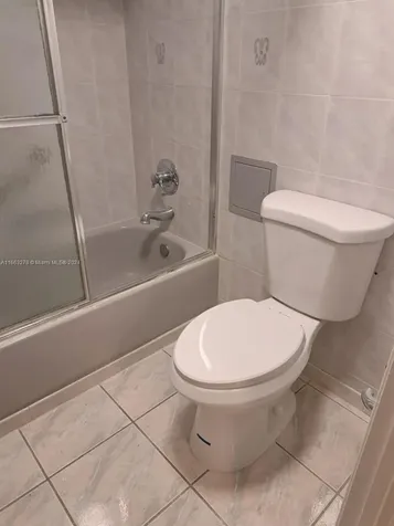 18061 Biscayne Boulevard Aventura FL 33160