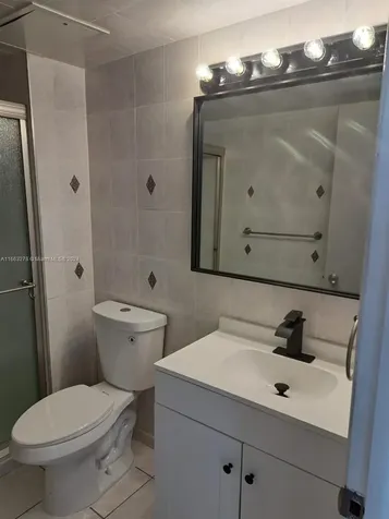 18061 Biscayne Boulevard Aventura FL 33160