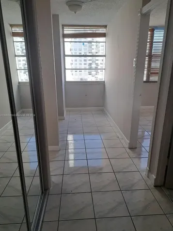 18061 Biscayne Boulevard Aventura FL 33160