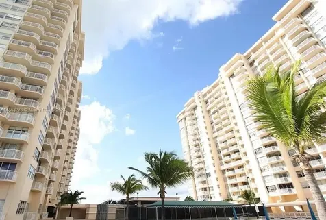 18061 Biscayne Boulevard Aventura FL 33160