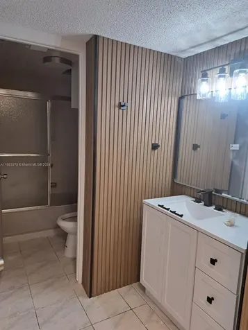 18061 Biscayne Boulevard Aventura FL 33160