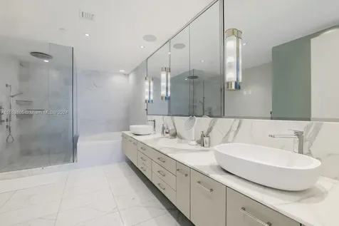 10203 Collins Avenue Bal Harbour FL 33154