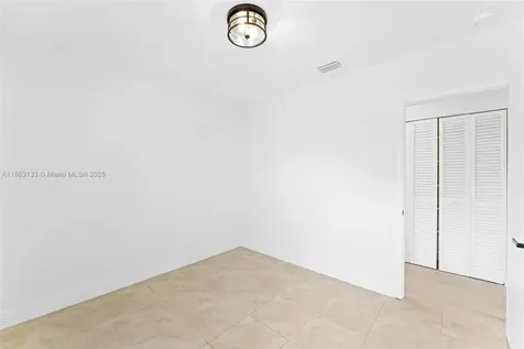 9720 SW 189th Street Cutler Bay FL 33157