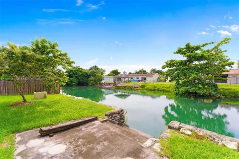 9720 SW 189th Street Cutler Bay FL 33157